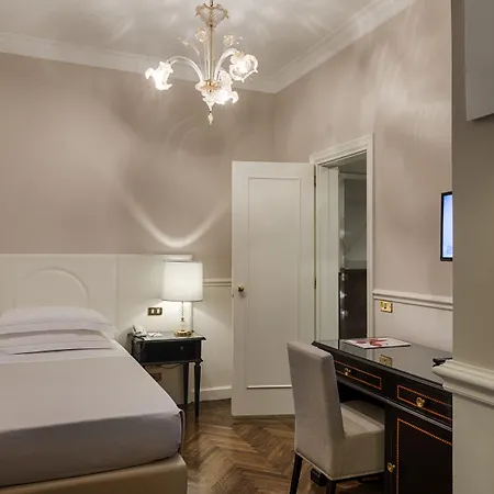 Plaza Lucchesi Hotell Florens