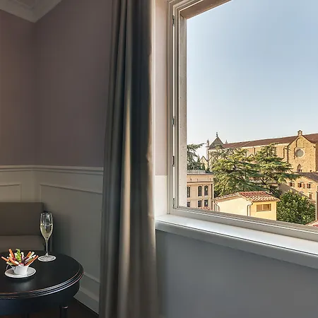 Plaza Lucchesi 4* Florens