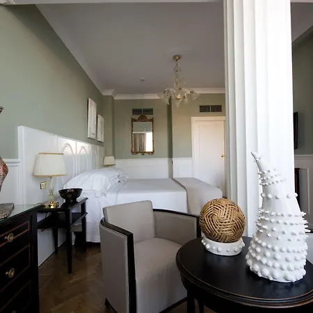 Plaza Lucchesi 4* Florence
