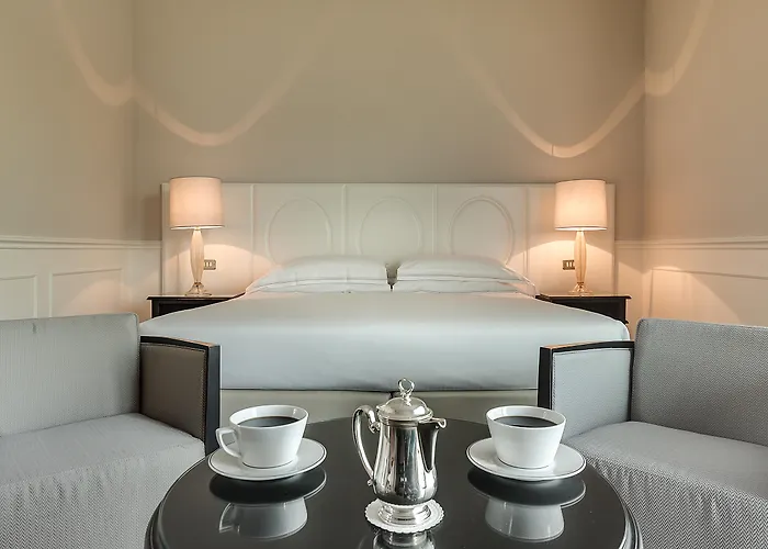 Plaza Lucchesi Hotel 4*