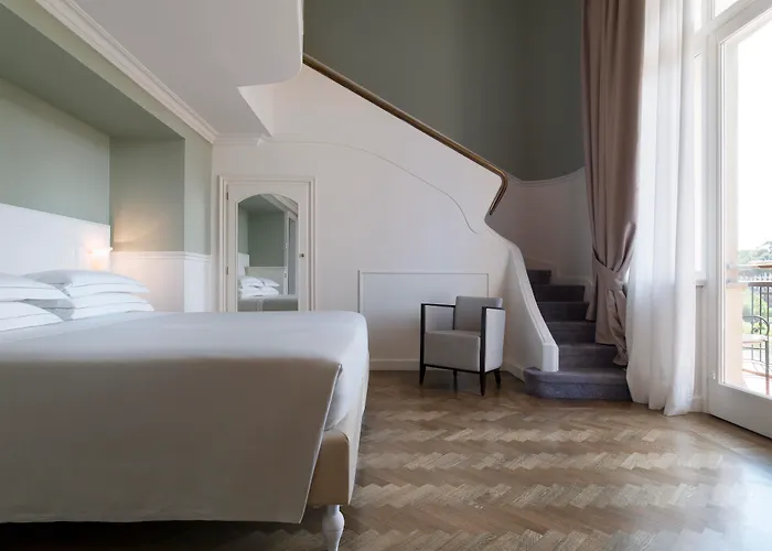 Hotel Plaza Lucchesi 4*