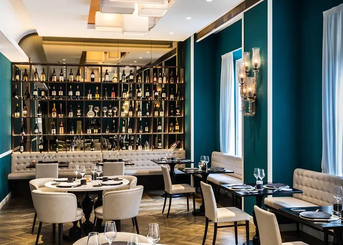 Plaza Lucchesi Hotel 4*