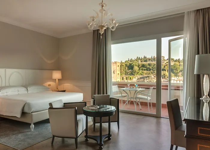 Hotel Plaza Lucchesi