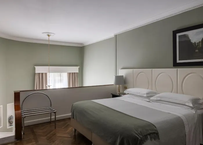 Hotel Plaza Lucchesi 4*