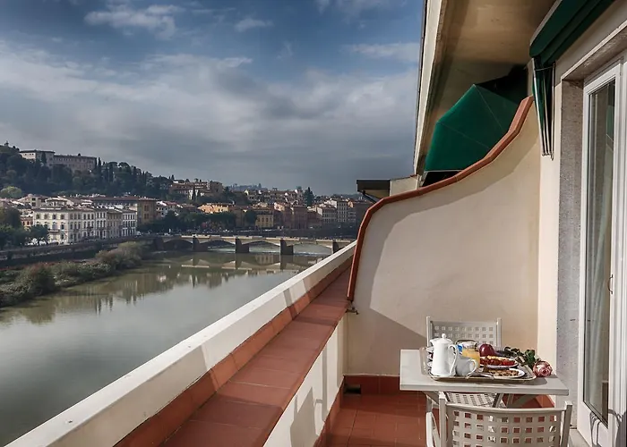 Hotel Plaza Lucchesi