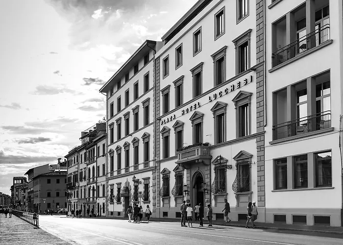 Plaza Lucchesi 4* Florence