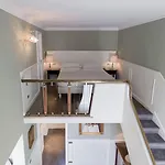 Plaza Lucchesi Hotel 4*