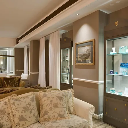 Plaza Lucchesi Hotel